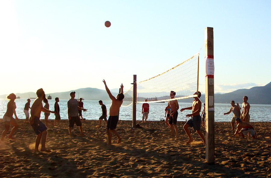 beach-volley-spiaggia