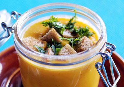 Zuppa di zucca con crostini di pane!