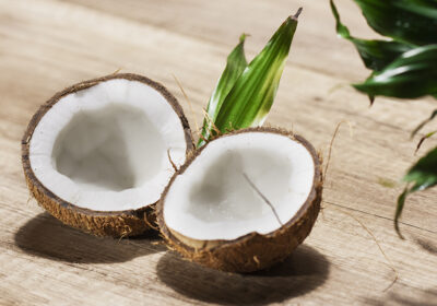 Il cocco fa ingrassare: verità o falso mito?