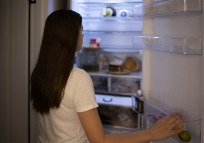 Come frenare attacchi di fame notturni?