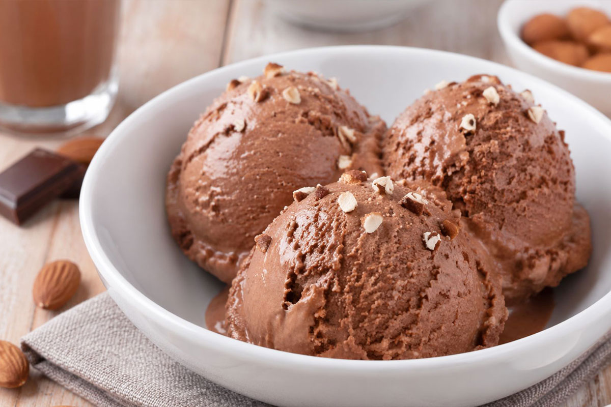 Gelato proteico light con smoothie fatto in casa