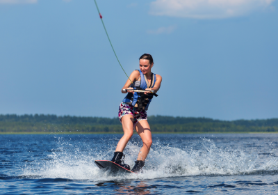 Wakeboard: adrenalina e tanti benefici